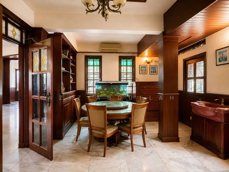 Rumah Teres 2 Tingkat untuk Dijual di Seksyen 13 (Shah Alam) - Aziz Abdullah - PropertyGuru.com.my