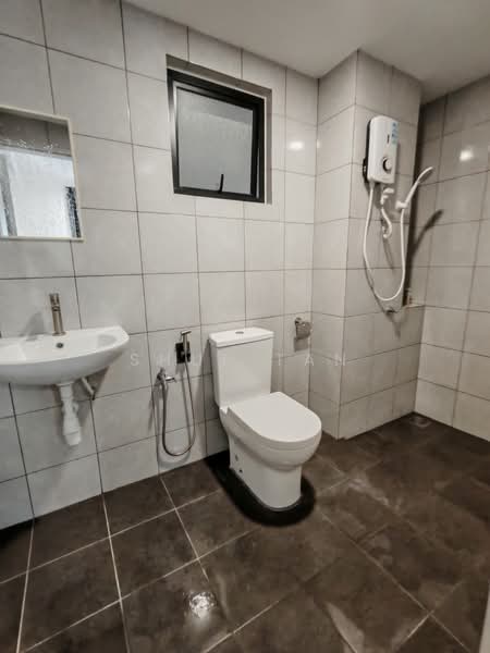 Servis Apartment untuk Disewa di Hana @ Eco Ardence - Shue Tan - Bathroom - PropertyGuru.com.my