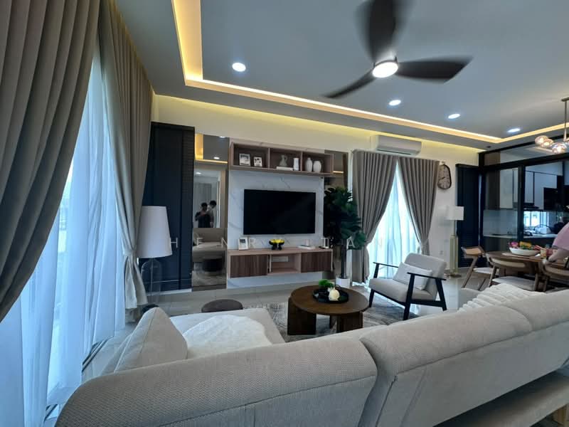 2-storey Terraced House for Sale in Shah Alam (Selangor) - Henry Tan - Living Room - PropertyGuru.com.my