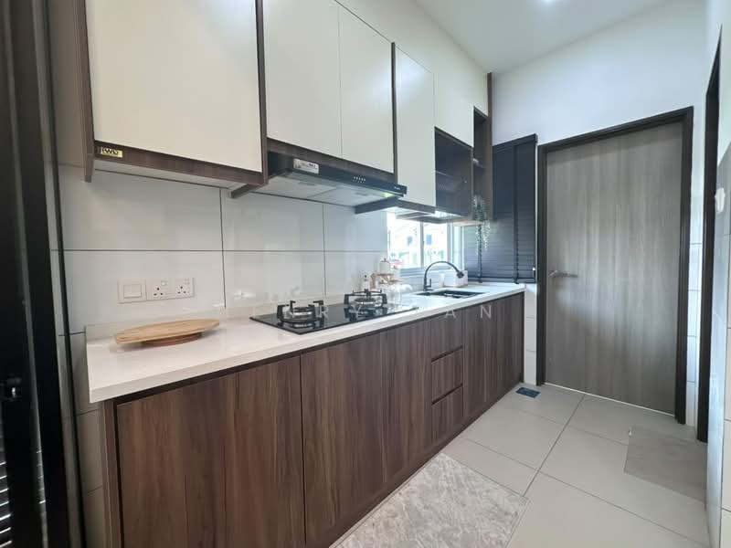 2-storey Terraced House for Sale in Shah Alam (Selangor) - Henry Tan - Kitchen - PropertyGuru.com.my