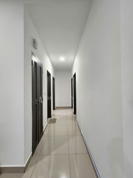 Condominium for Rent at The Henge - Amy Yap - Corridor - PropertyGuru.com.my