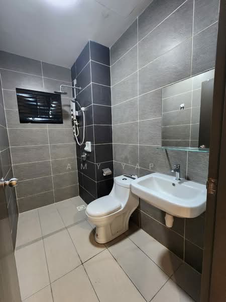 Condominium for Rent at The Henge - Amy Yap - Bathroom - PropertyGuru.com.my