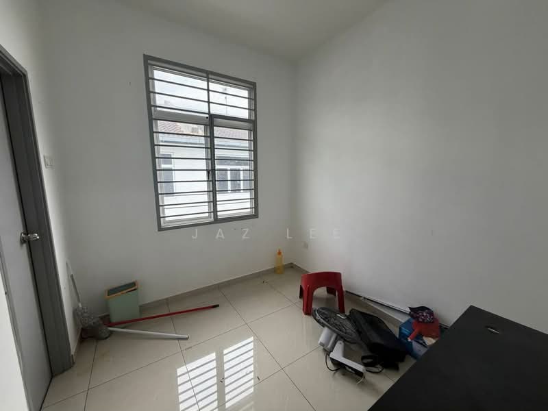 2-storey Terraced House for Sale in Mutiara Rini (Skudai) - Jaz Lee - PropertyGuru.com.my