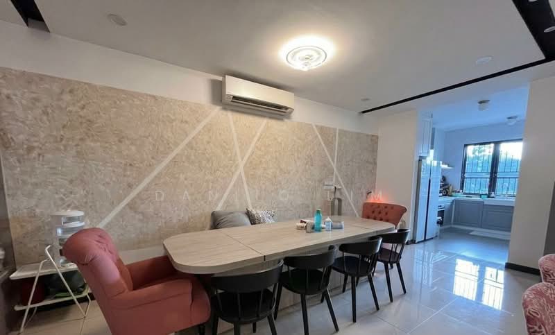 Rumah Teres 3 Tingkat untuk Dijual di Taman Taynton View (Cheras) - Danilo Lim - Dining Room - PropertyGuru.com.my