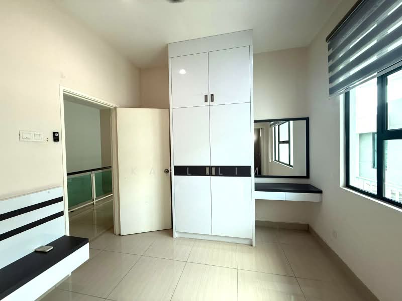 Cluster House for Sale in Taman Ungku Tun Aminah (Skudai) - Karl Lim - Bedroom - PropertyGuru.com.my