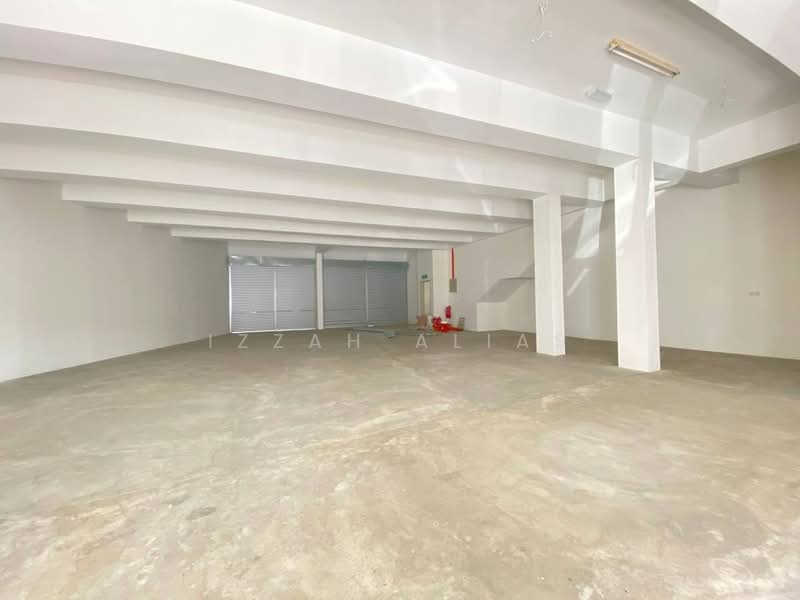 Shop for Rent in Alam Damai (Cheras) - Izzah Alias - Interior - PropertyGuru.com.my