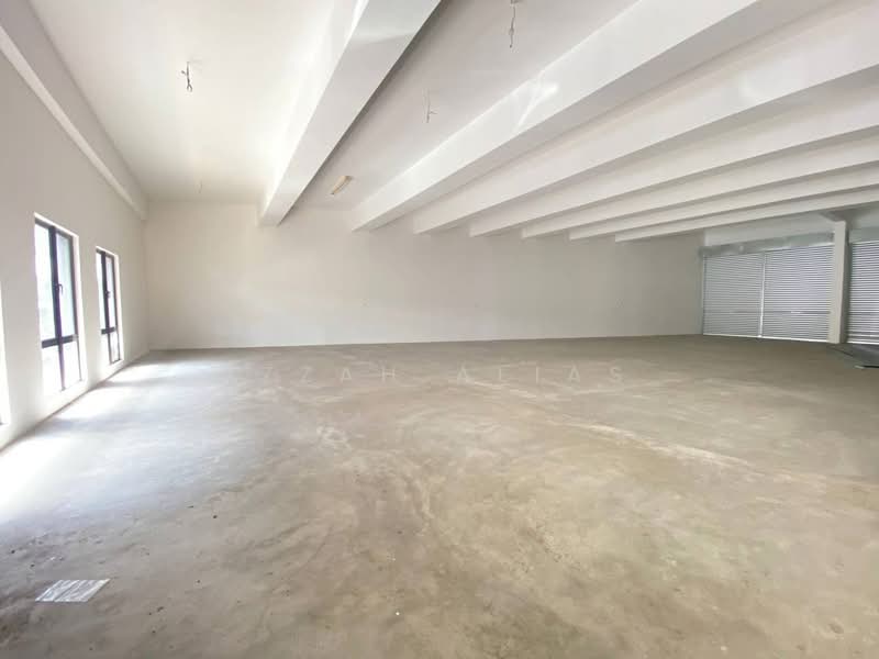 Shop for Rent in Alam Damai (Cheras) - Izzah Alias - Interior - PropertyGuru.com.my