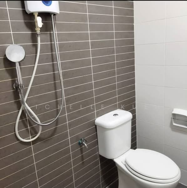 Servis Apartment untuk Disewa di Palazio - Michelle Kueh - Bathroom - PropertyGuru.com.my