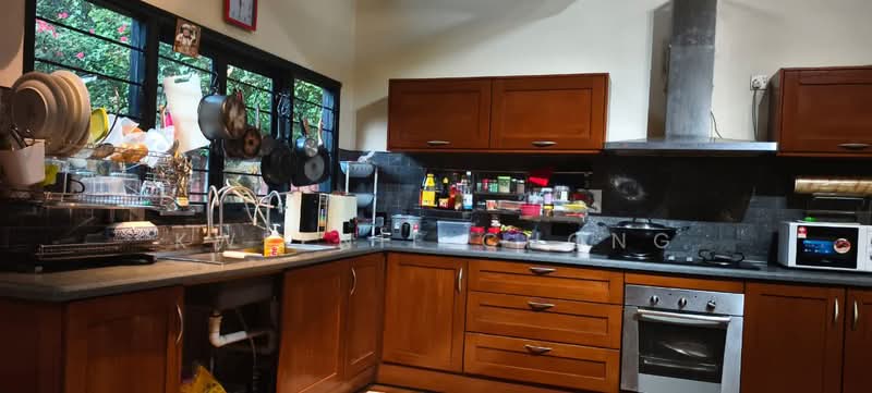 Pangsapuri untuk Dijual di Taman Hijau Apartment - Kweenie Chong - Kitchen - PropertyGuru.com.my