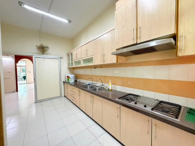 Rumah Teres 2 Tingkat untuk Disewa di Taman Tampoi Indah (Bukit Mertajam) - Quinn Loh - Kitchen - PropertyGuru.com.my