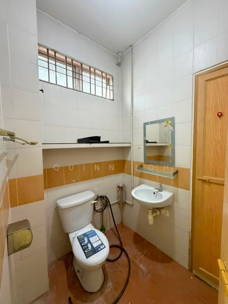 Rumah Teres 2 Tingkat untuk Disewa di Taman Tampoi Indah (Bukit Mertajam) - Quinn Loh - Bathroom - PropertyGuru.com.my