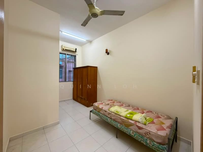 Rumah Teres 2 Tingkat untuk Disewa di Taman Tampoi Indah (Bukit Mertajam) - Quinn Loh - Bedroom - PropertyGuru.com.my