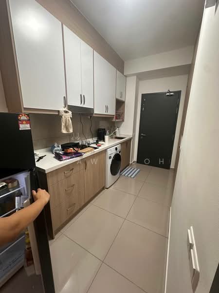 Service Residence for Rent at D'Quince Residences - Shawn Loh - Kitchen - PropertyGuru.com.my