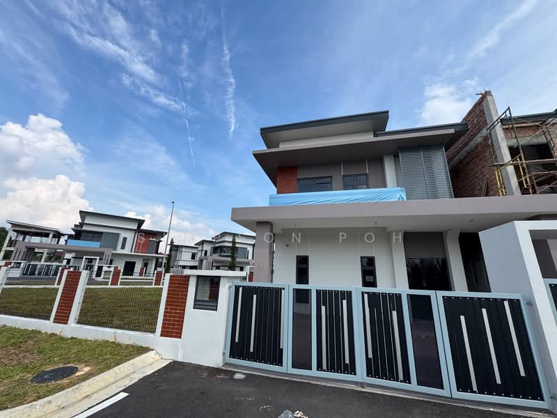 Semi-Detached House for Sale in Bandar Uda Utama (Johor Bahru) - Simpson Poh - Exterior - PropertyGuru.com.my
