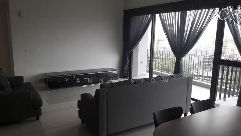 Kondominium untuk Dijual di Seri Riana Residence - Yanny Siow - Living Room - PropertyGuru.com.my