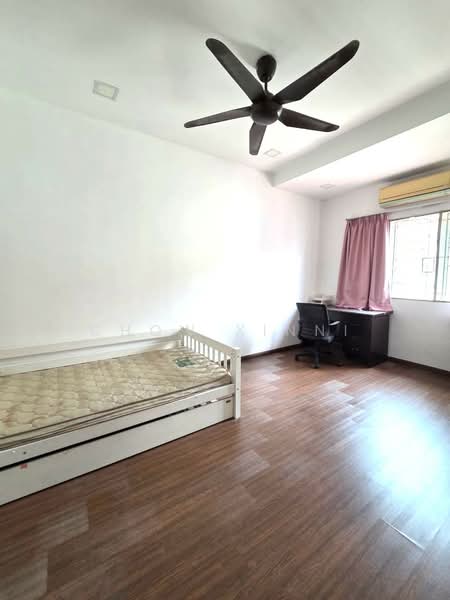 2-storey Terraced House for Rent in Putra Heights (Subang Jaya) - CHOW XINNI - Bedroom - PropertyGuru.com.my