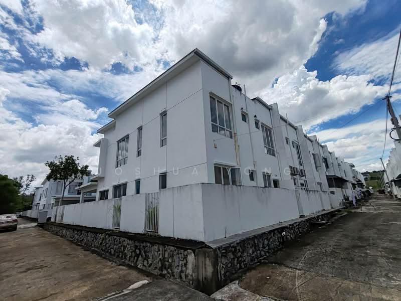Terraced House for Sale in Seremban (Negeri Sembilan) - Joshua Yong - Exterior - PropertyGuru.com.my