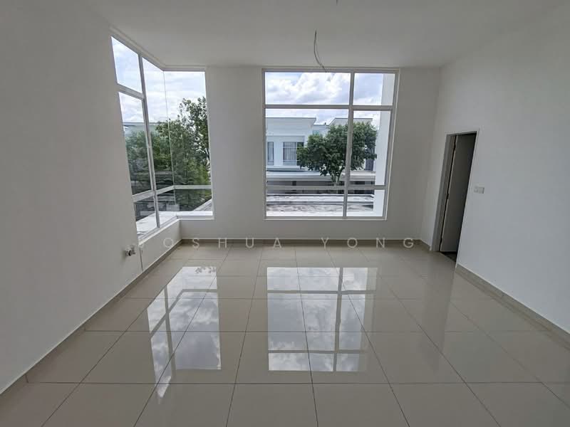 Terraced House for Sale in Seremban (Negeri Sembilan) - Joshua Yong - Living Room - PropertyGuru.com.my