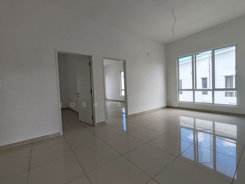Terraced House for Sale in Seremban (Negeri Sembilan) - Joshua Yong - Living Room - PropertyGuru.com.my