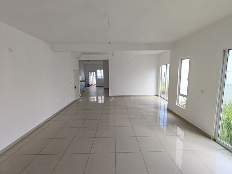 Terraced House for Sale in Seremban (Negeri Sembilan) - Joshua Yong - Living Room - PropertyGuru.com.my