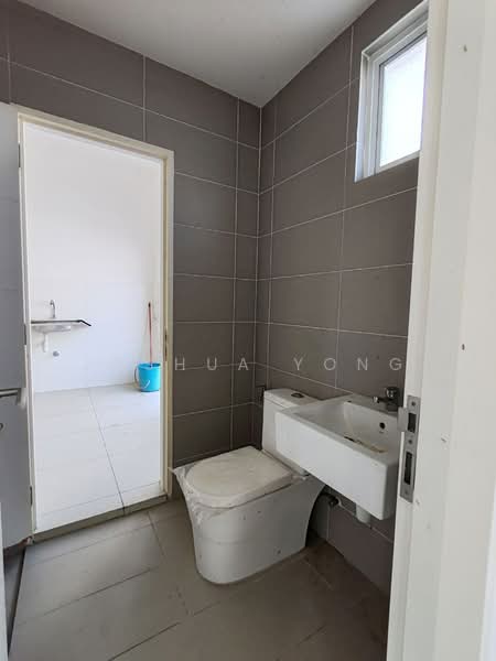 Terraced House for Sale in Seremban (Negeri Sembilan) - Joshua Yong - Bathroom - PropertyGuru.com.my