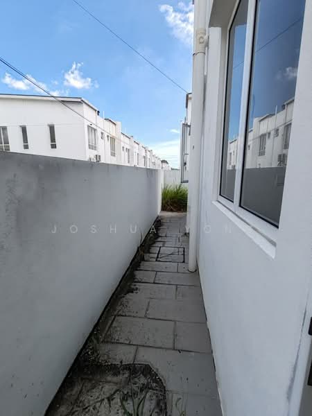 Terraced House for Sale in Seremban (Negeri Sembilan) - Joshua Yong - Exterior - PropertyGuru.com.my