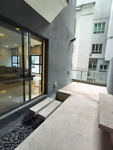 Kondominium untuk Dijual di Mirage Residence - David Lai - Living Room - PropertyGuru.com.my