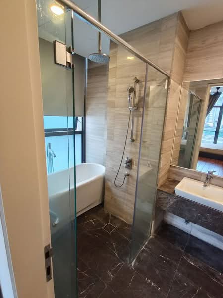 Kondominium untuk Dijual di Mirage Residence - David Lai - Bathroom - PropertyGuru.com.my