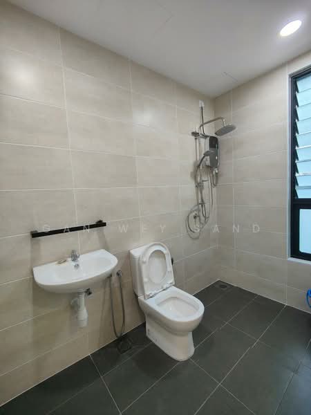 Condominium for Rent at Alstonia Residence - GAN WEY SAND - Bathroom - PropertyGuru.com.my