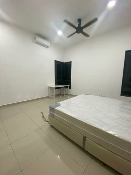 Condominium for Rent at Alstonia Residence - GAN WEY SAND - Bedroom - PropertyGuru.com.my