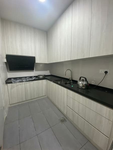 Condominium for Rent at Alstonia Residence - GAN WEY SAND - Kitchen - PropertyGuru.com.my