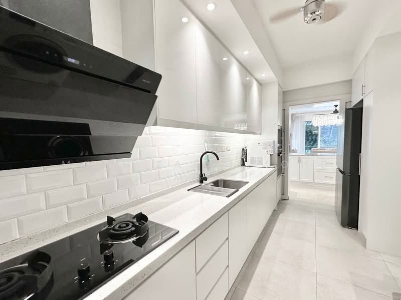 Condominium for Sale at Armanee Terrace - Mohd Zakri Mohd Zamberi - Kitchen - PropertyGuru.com.my