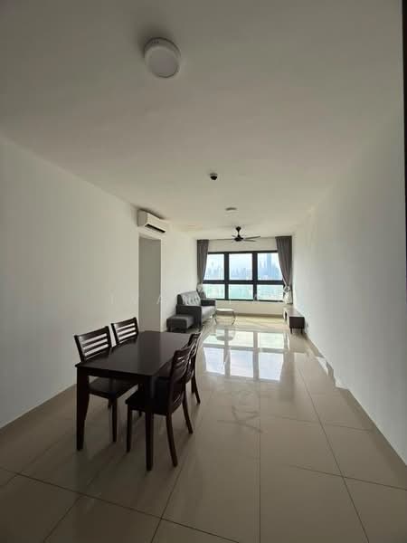 Servis Apartment untuk Dijual di M Vertica - Ivan Lau - Living Room - PropertyGuru.com.my