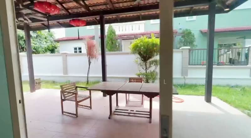 Rumah Berkembar untuk Dijual di Tropicana (Petaling Jaya) - Christine Lim - Outdoor terrace - PropertyGuru.com.my