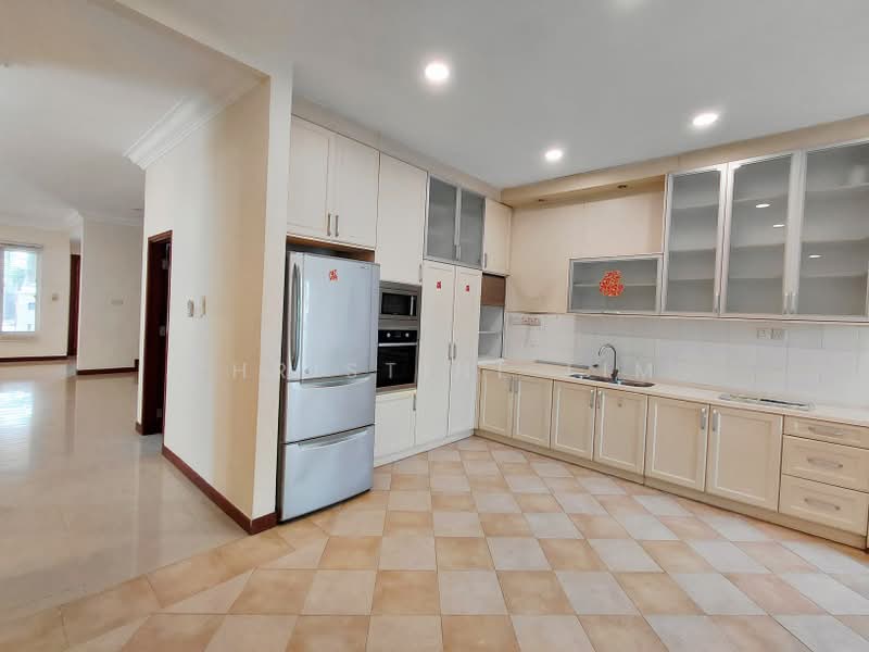 Rumah Berkembar untuk Dijual di Tropicana (Petaling Jaya) - Christine Lim - DryKitchen - PropertyGuru.com.my