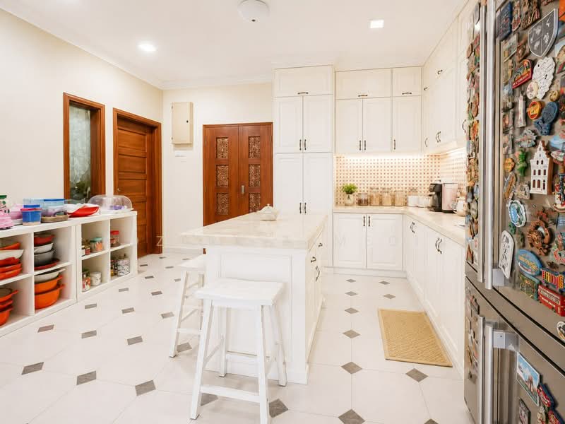 Rumah Teres 2.5-Tingkat untuk Dijual di Taman Tun Dr Ismail (Kuala Lumpur) - Adzura Zamedin - Kitchen - PropertyGuru.com.my