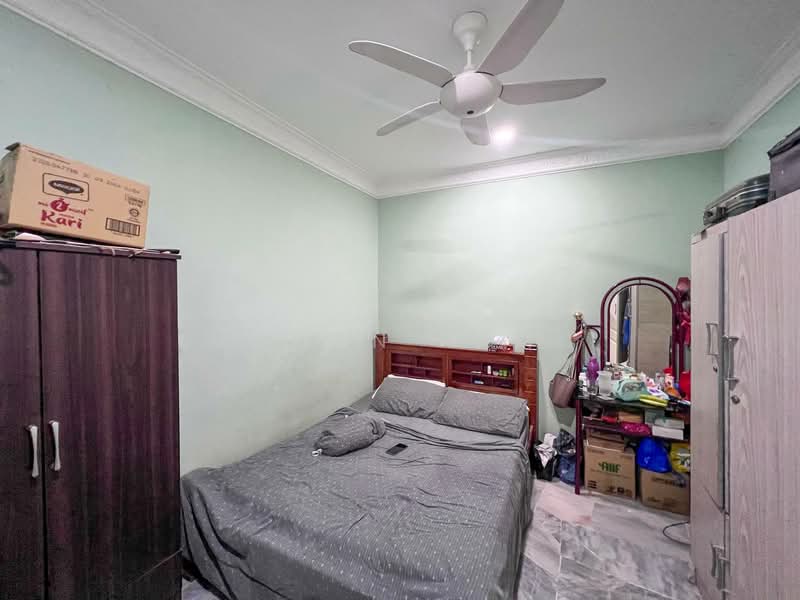 1-storey Terraced House for Sale in Taman Cheras Perdana (Cheras) - Luqman Ramli - Bedroom - PropertyGuru.com.my