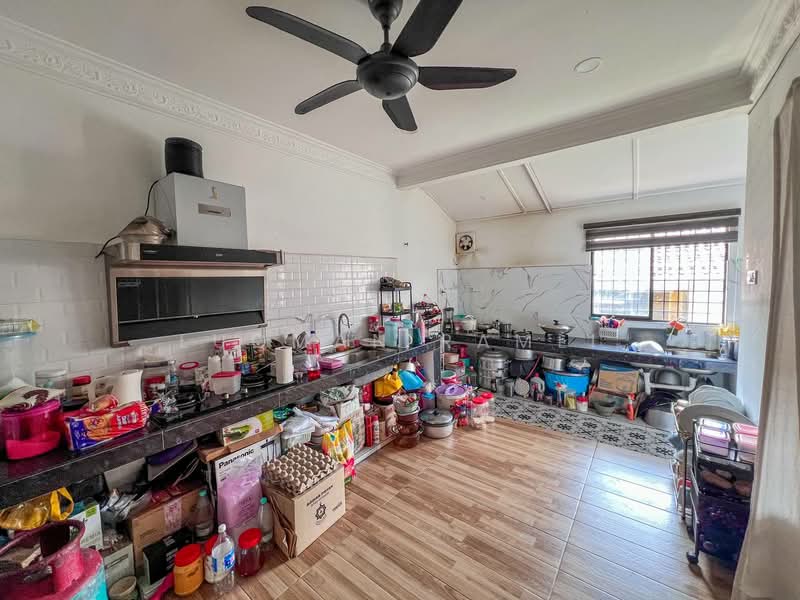 1-storey Terraced House for Sale in Taman Cheras Perdana (Cheras) - Luqman Ramli - Kitchen - PropertyGuru.com.my