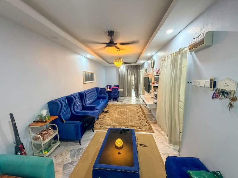 1-storey Terraced House for Sale in Taman Cheras Perdana (Cheras) - Luqman Ramli - Living Room - PropertyGuru.com.my