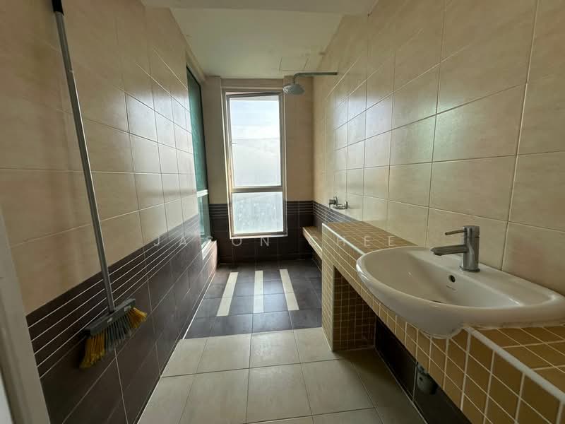 Kondominium untuk Disewa di Casa Indah 2 - Jason Chee - Bathroom - PropertyGuru.com.my