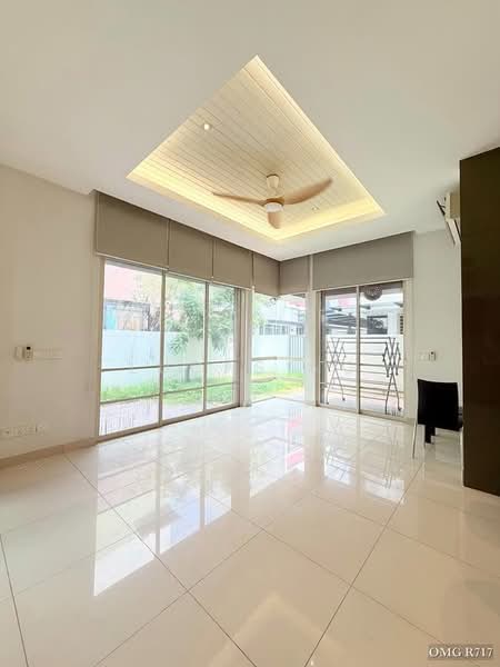 Semi-Detached House for Sale in Setia Damai (Setia Alam) - Lucas Ng - Living Room - PropertyGuru.com.my