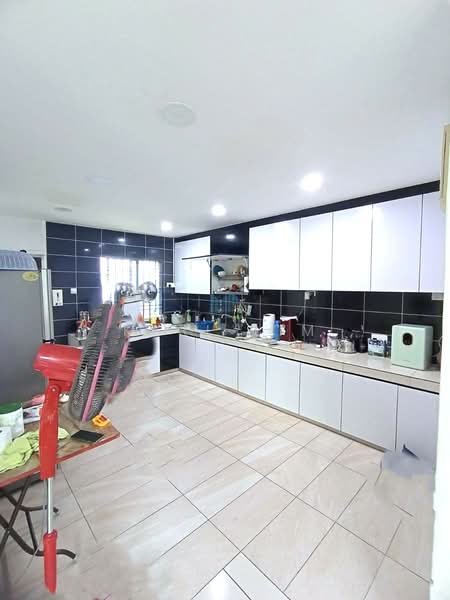 2.5-storey Terraced House for Sale in Taman Bukit Jaya (Ulu Tiram) - Karl Lim - Kitchen - PropertyGuru.com.my