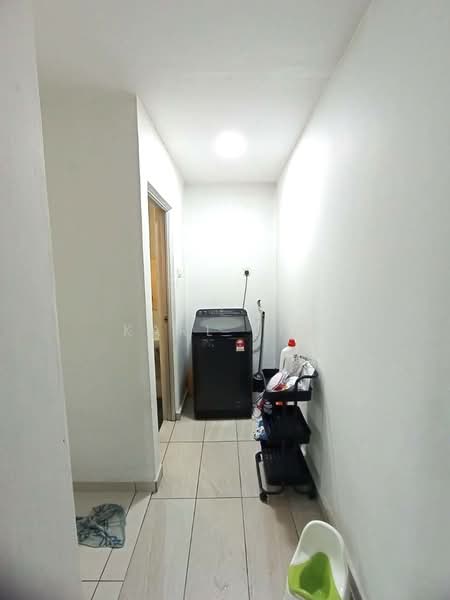 2.5-storey Terraced House for Sale in Taman Bukit Jaya (Ulu Tiram) - Karl Lim - Interior - PropertyGuru.com.my