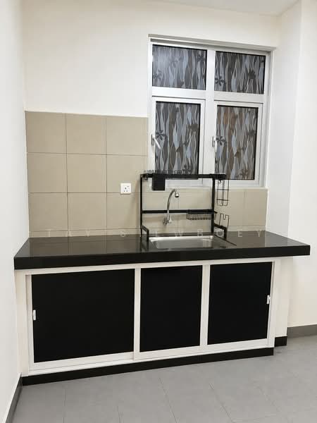 Service Residence for Rent at SkyLake Residence - Tay SiewBoey - Kitchen - PropertyGuru.com.my