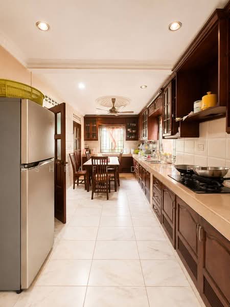 Rumah Teres 2 Tingkat untuk Dijual di Seksyen 13 (Shah Alam) - Ashraff Daniel - PropertyGuru.com.my