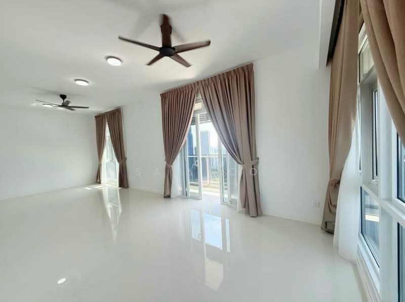 Servis Apartment untuk Disewa di Met 1 Residences - Sam Hoo - Living Room - PropertyGuru.com.my