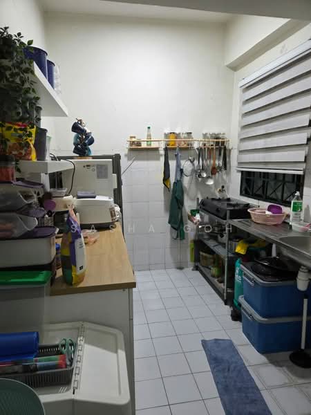 Kondominium untuk Dijual di Sri Pelangi Condominiums - Sasha Goh - Kitchen - PropertyGuru.com.my