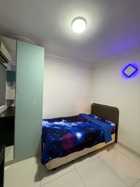 Pangsapuri untuk Dijual di Desa Sri Puteri B - Sandy Lee - Bedroom - PropertyGuru.com.my