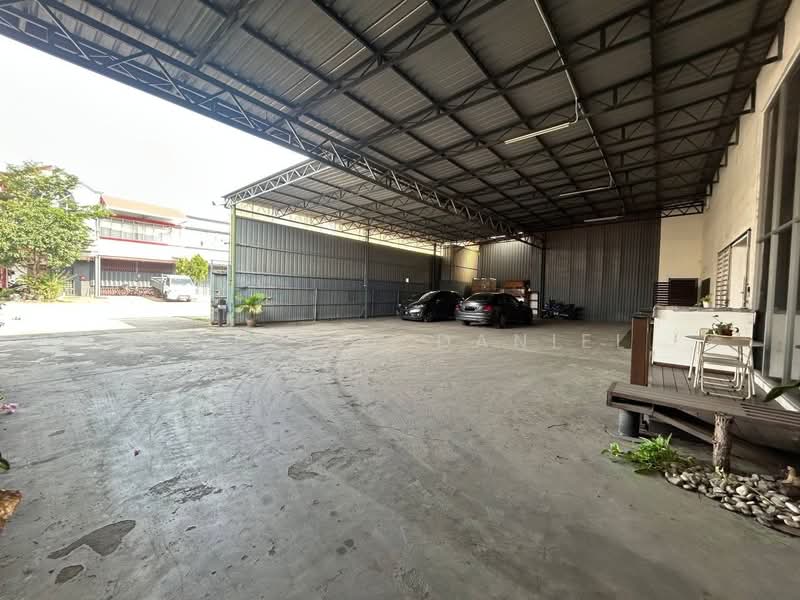 Factory for Sale in Seksyen 34 (Shah Alam) - Ashraff Daniel - Exterior - PropertyGuru.com.my