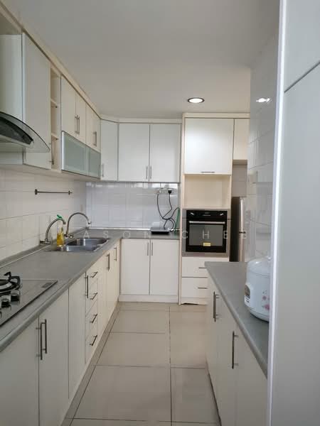 Kondominium untuk Disewa di Cova Suites - Jason Chee - Kitchen - PropertyGuru.com.my